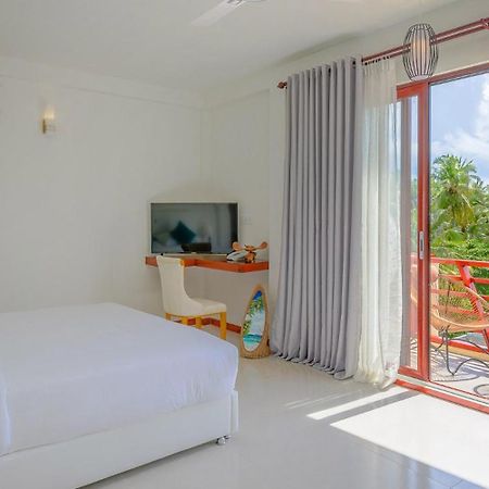 White Sand Dhigurah Dhigurah  Exteriör bild