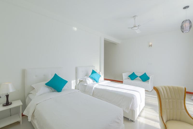 White Sand Dhigurah Dhigurah  Exteriör bild